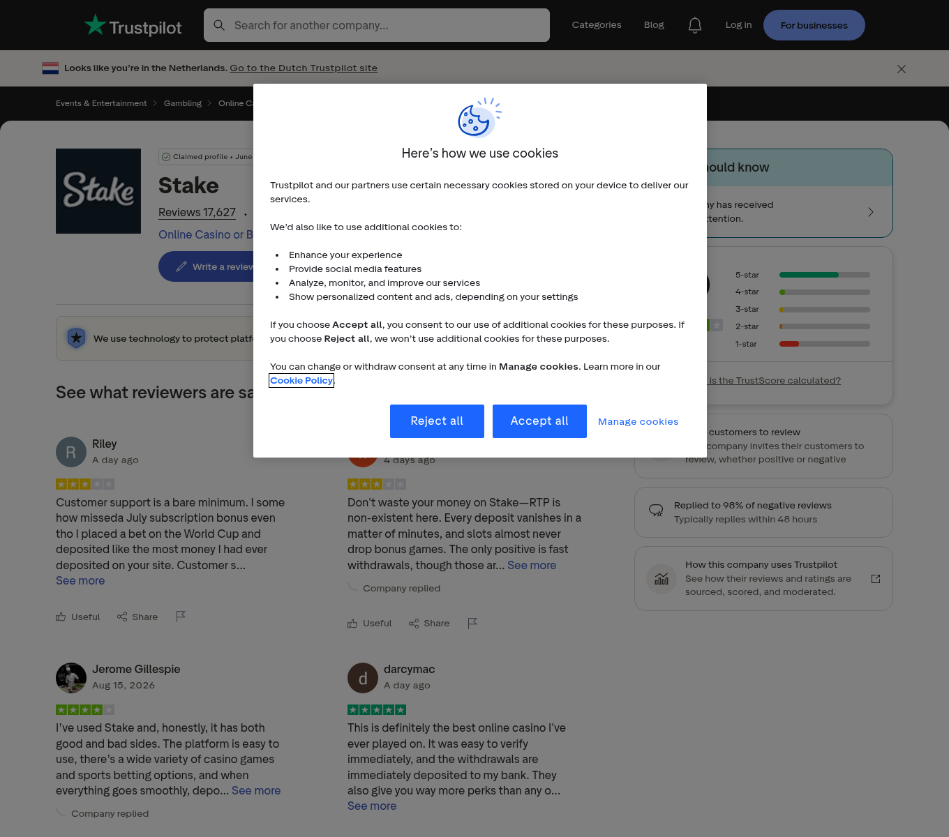 Captura contextual de opiniones de usuarios y respuestas atribuidas al servicio